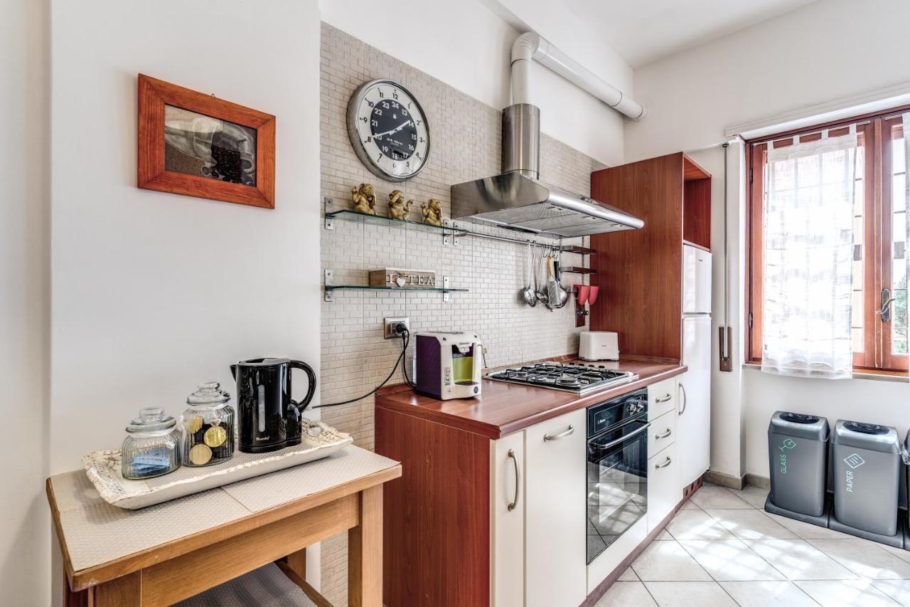 Appartamento Mon Refuge Roma Esterno foto