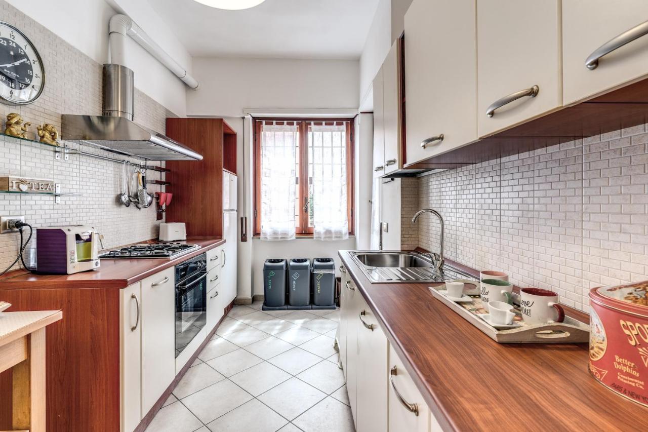 Appartamento Mon Refuge Roma Esterno foto